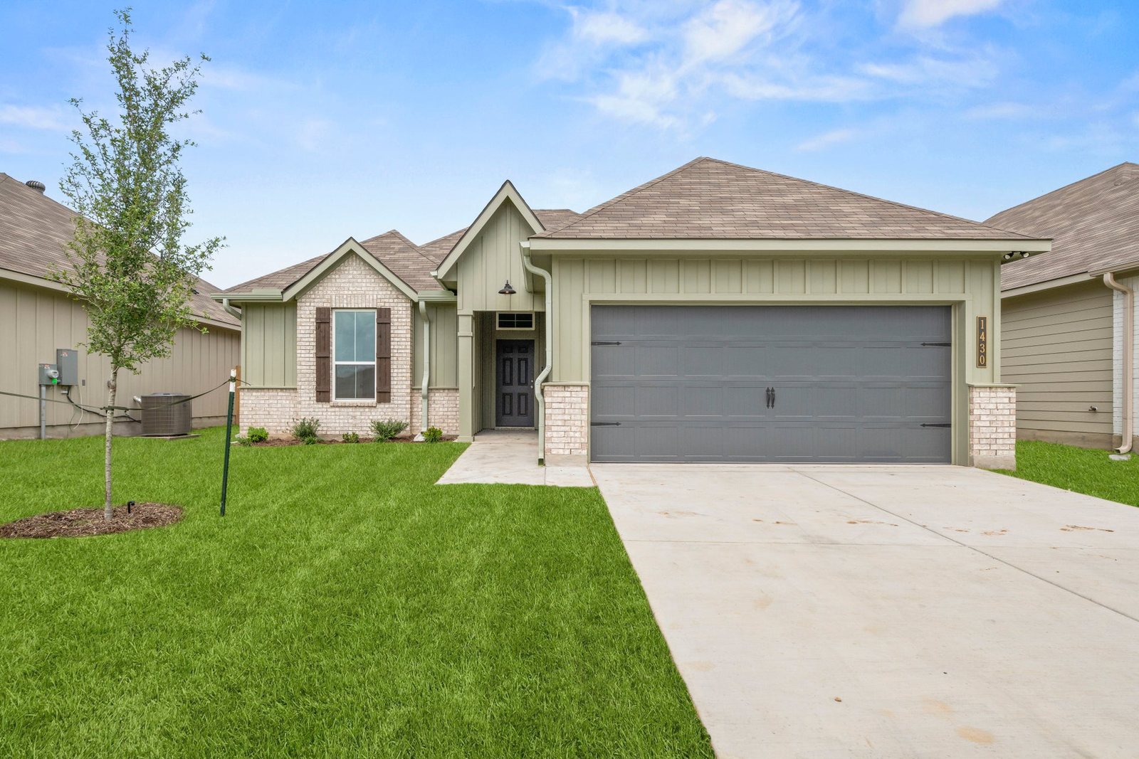 Stylecraft 1651-1 plan at 1430 Dowdy Drive, Belton, Texas (builder photos — may be representative of plan)