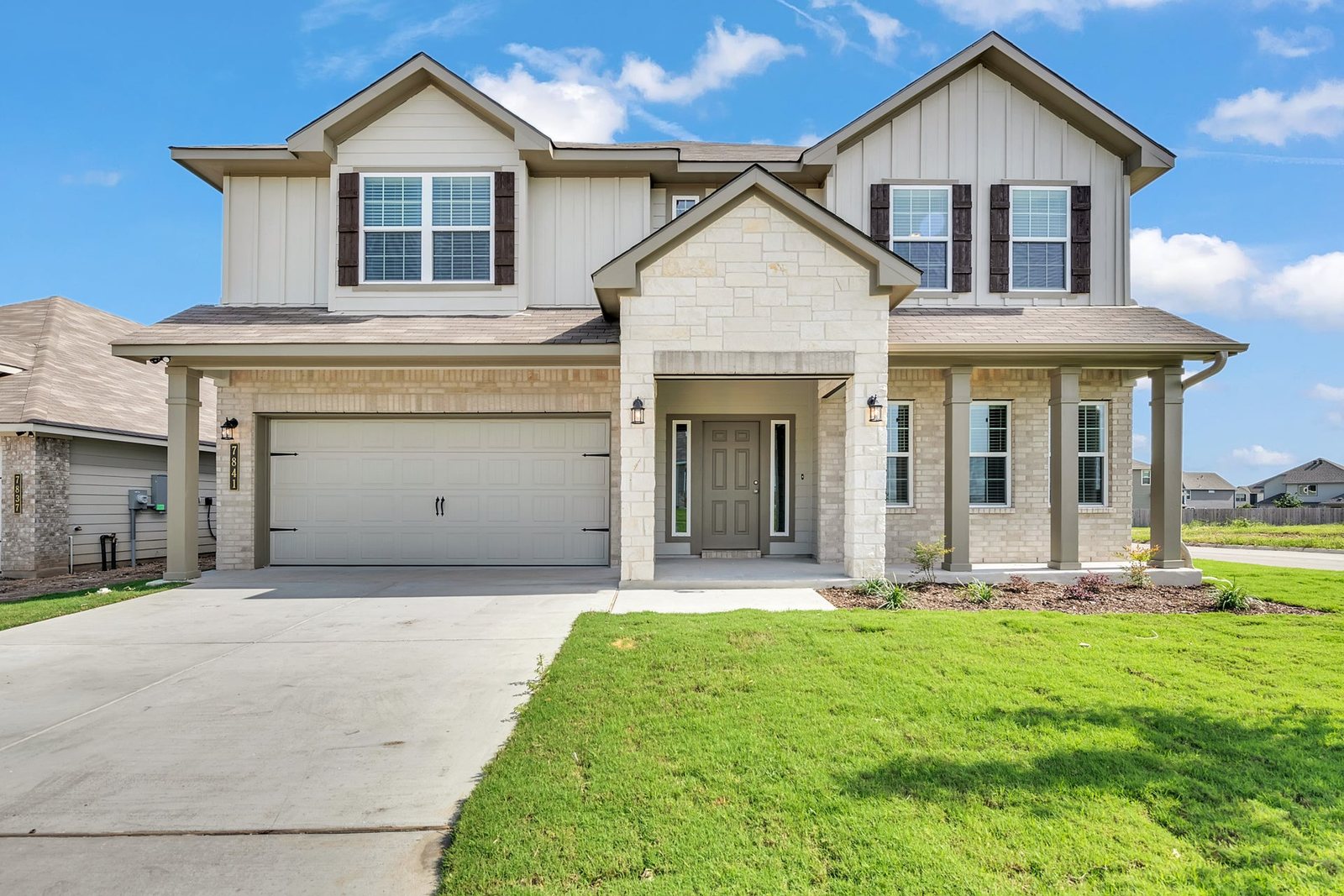 Stylecraft 3268-1 plan at 1776 Longmire Loop, Temple, Texas (builder photos — may be representative of plan)