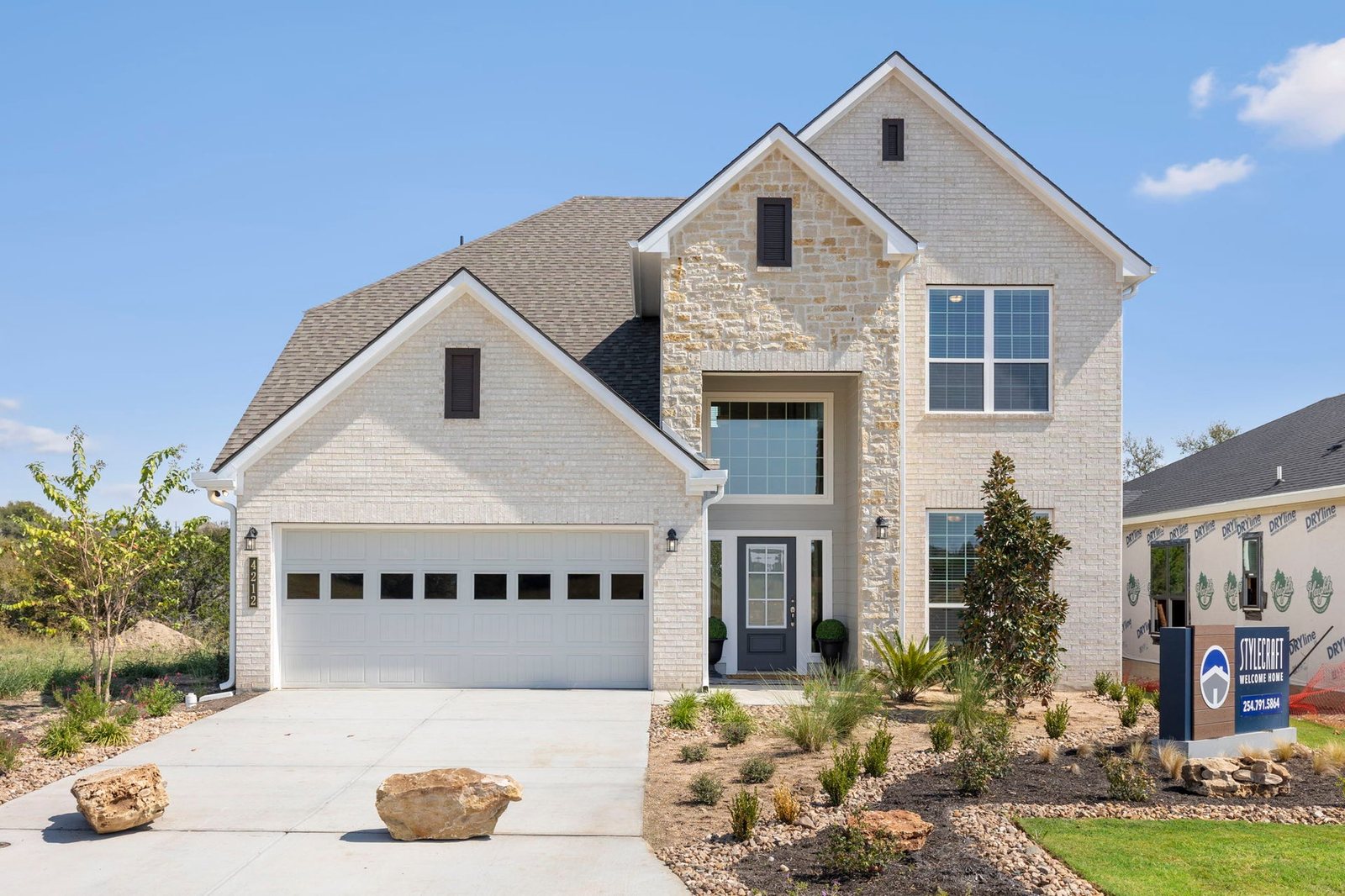Stylecraft 2588-1 plan at 1820 Longmire Loop, Temple, Texas (builder photos — may be representative of plan)