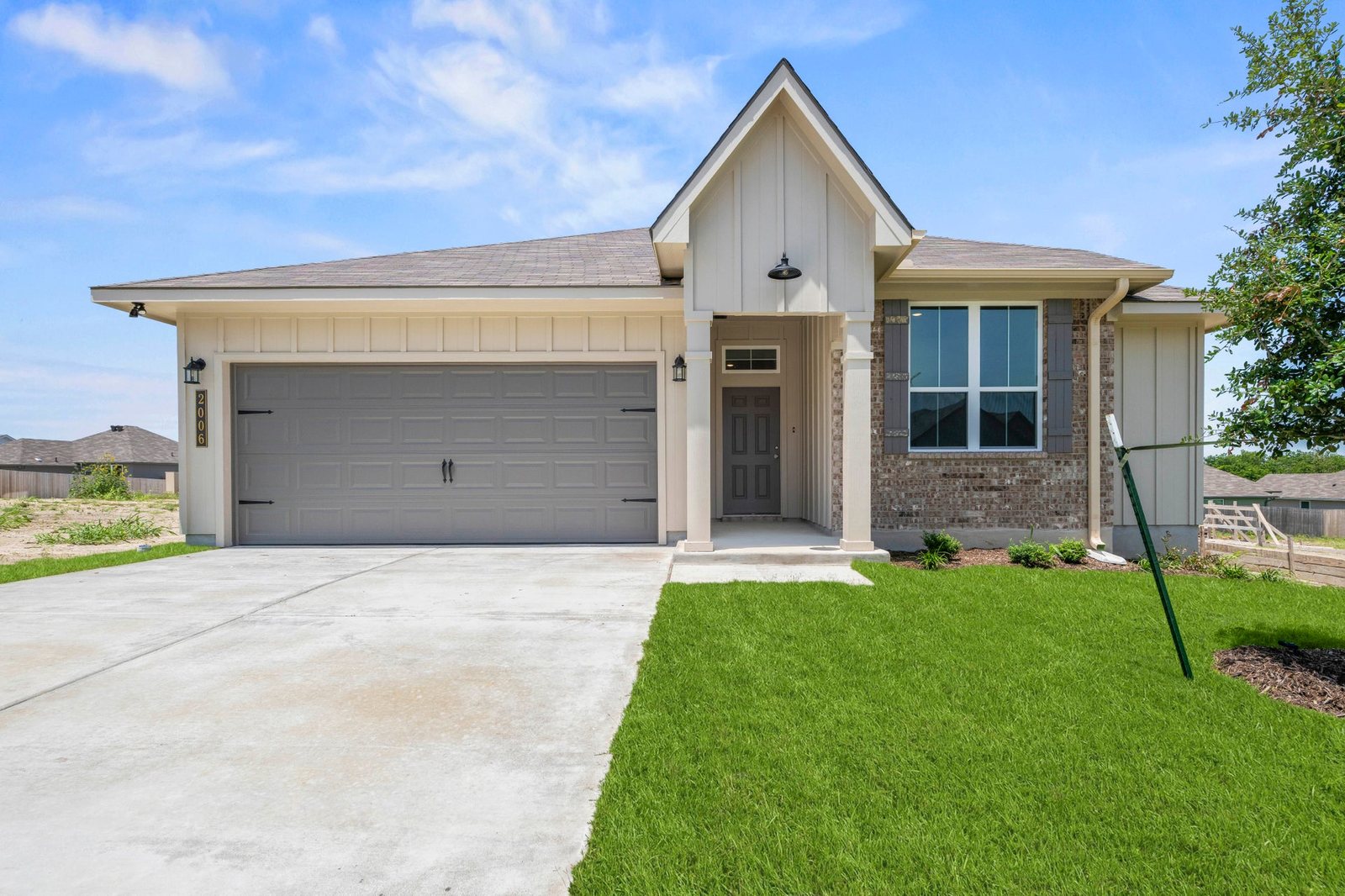 Stylecraft 1514 plan at 2006 Michigan Drive, Temple, Texas (builder photos — may be representative of plan)