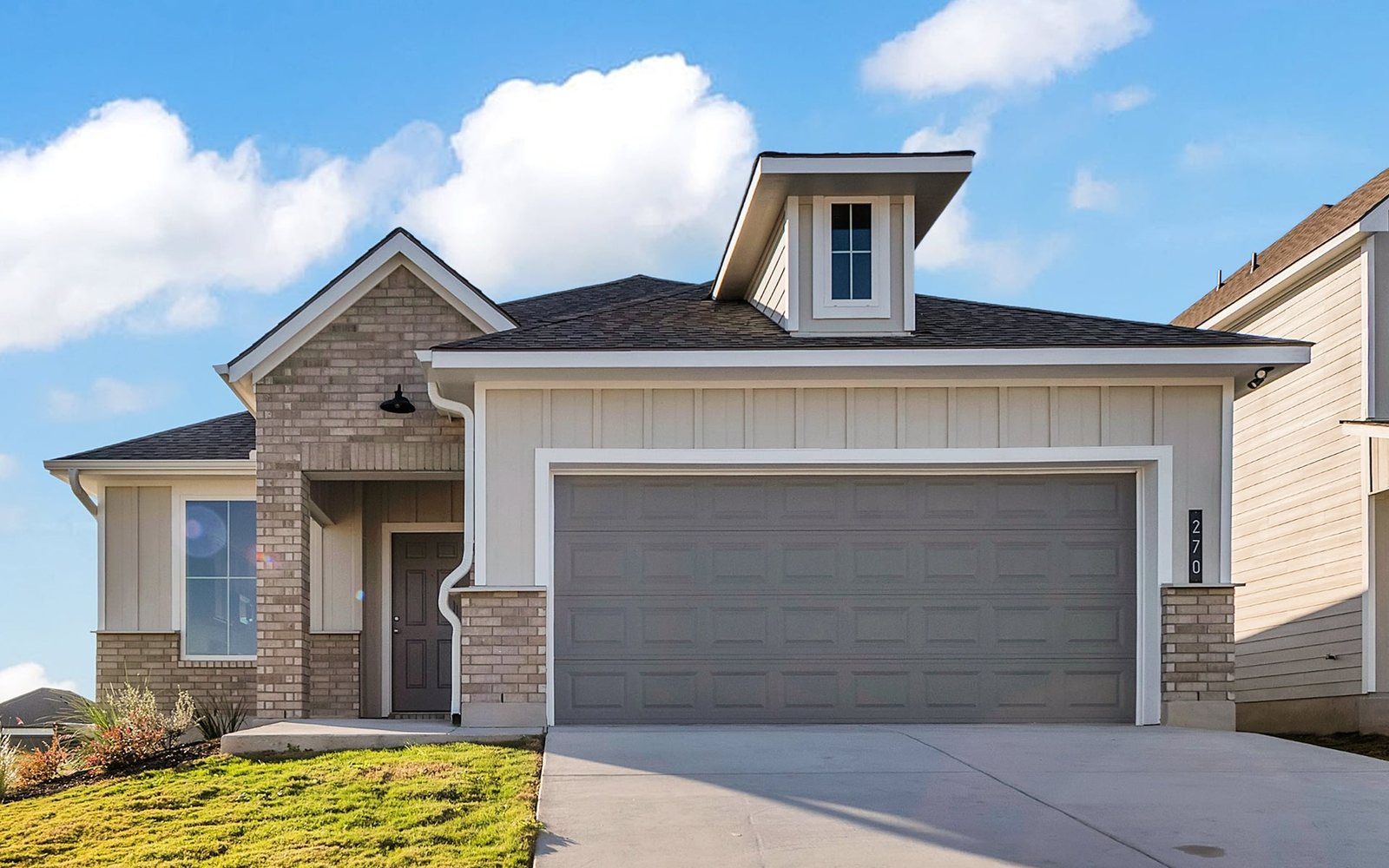 Stylecraft 1363-1 plan at 270 Boatright Boulevard, Jarrell, Texas (builder photos — may be representative of plan)