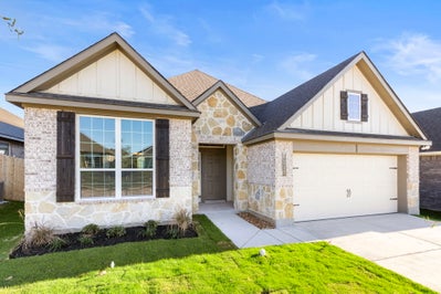 Stylecraft 2082-1 plan at 3604 Apollo Street, Lorena, TX 76655 (builder photo)