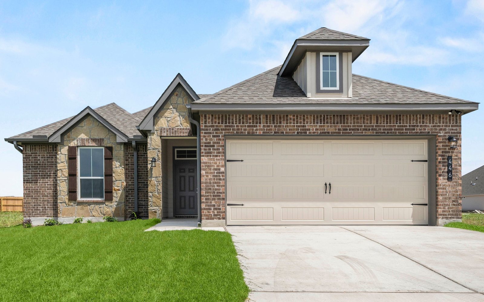 Stylecraft 1651 plan at 446 Pipe Creek Drive, Temple, Texas (builder photos — may be representative of plan)