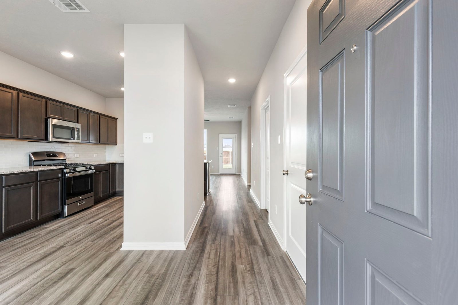 Stylecraft 1363-1 plan at 518 University Avenue, Troy, Texas (builder photos — may be representative of plan)