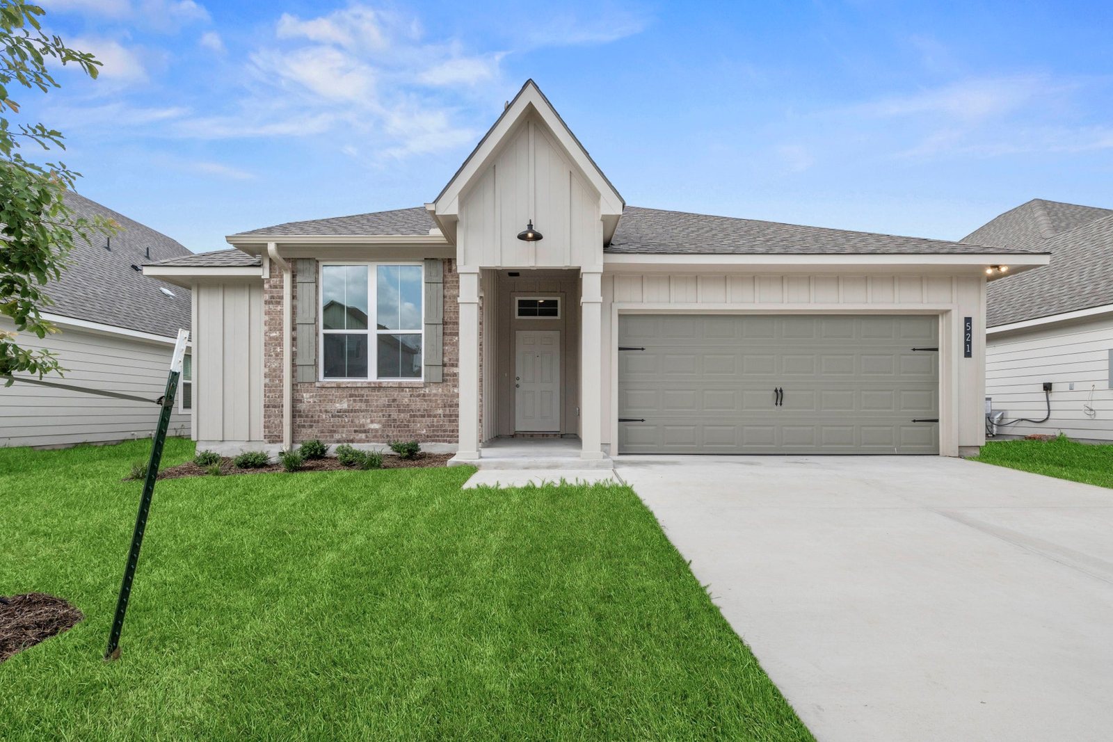 Stylecraft 1514-1 plan at 521 Pipe Creek Drive, Temple, Texas (builder photos — may be representative of plan)