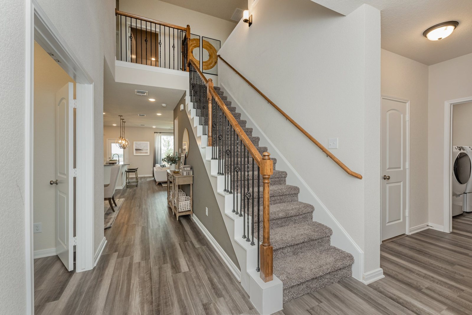 Stylecraft 2516-1 plan at 6906 Mcgregor Loop, Killeen, Texas (builder photos — may be representative of plan)