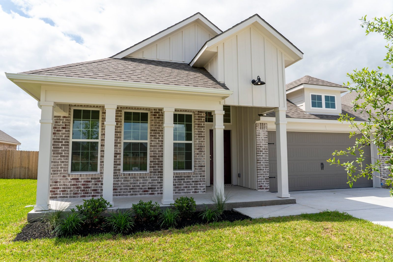 Stylecraft 1818 plan at 8024 Candy Lane, Waco, Texas (builder photos — may be representative of plan)