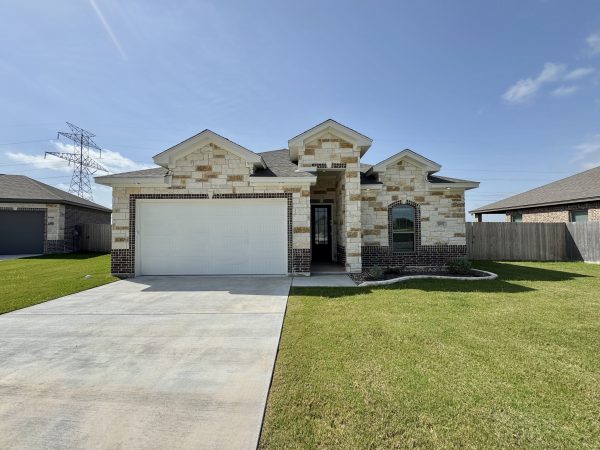 1007 Alice, Temple, TX 76502 - Bartlett II plan by Carothers Executive Homes