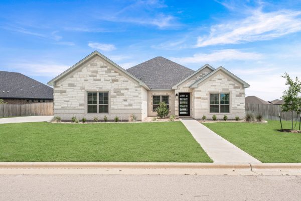 405 Willow, Troy, TX 76579 - Rio plan by Carothers Executive Homes