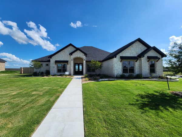 410 Hammer, Salado, TX 76571 - Jackson plan by Carothers Executive Homes