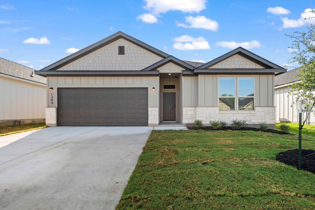 1209 Peppermint Drive, Temple, TX 76501 — home by Flintrock Builders
