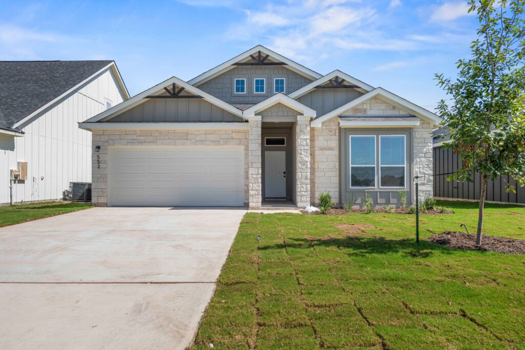 552 Gus Loop, Georgetown, TX 78626 — home by Flintrock Builders