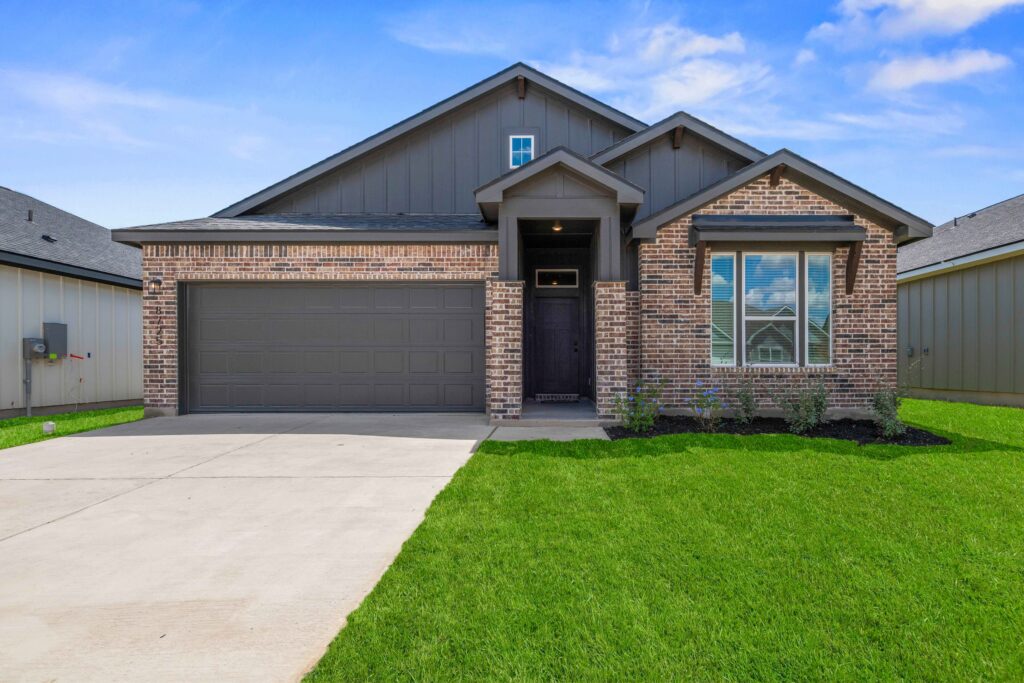 8725 Ponderosa Pine Rd, Temple, TX 76501 — home by Flintrock Builders