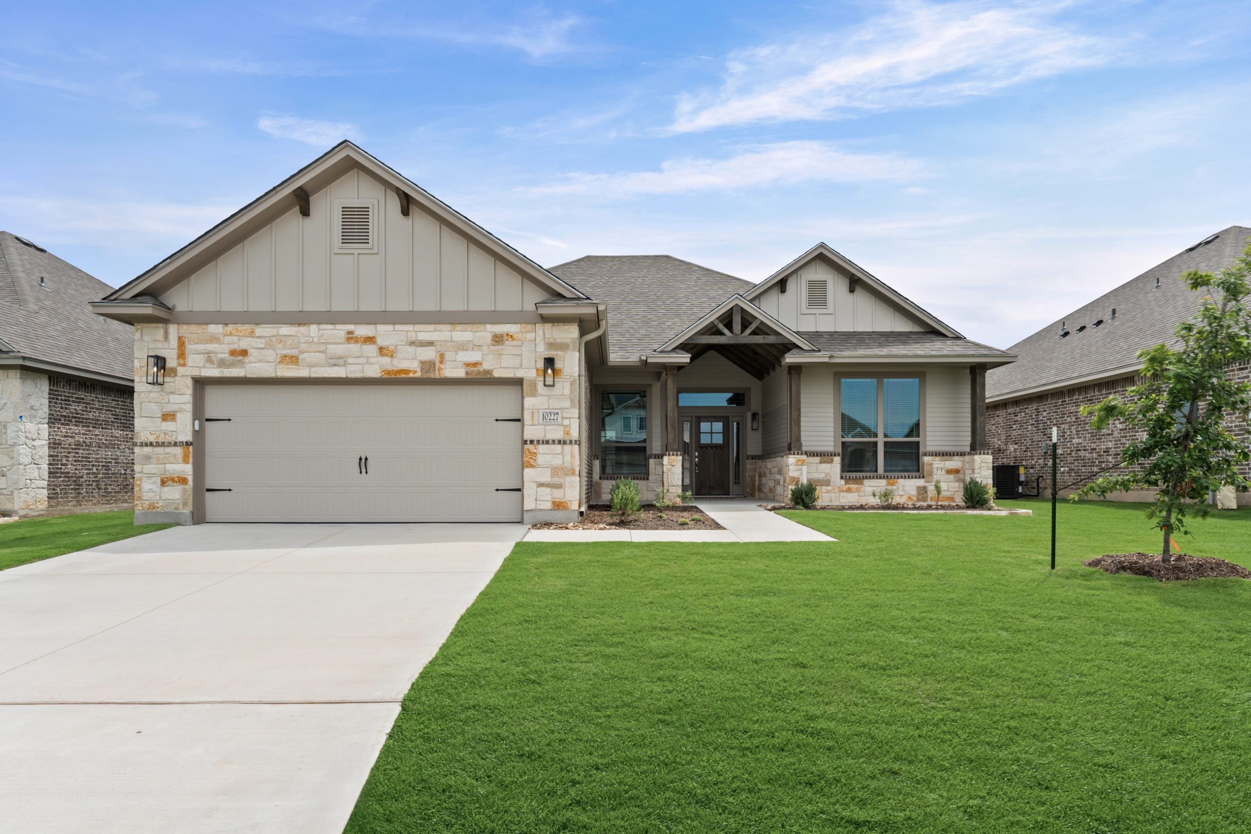 10227 Kimberlite Drive, Temple, TX — Rio Grande plan by Kiella Homebuilders in Grove at Lakewood Ranch East