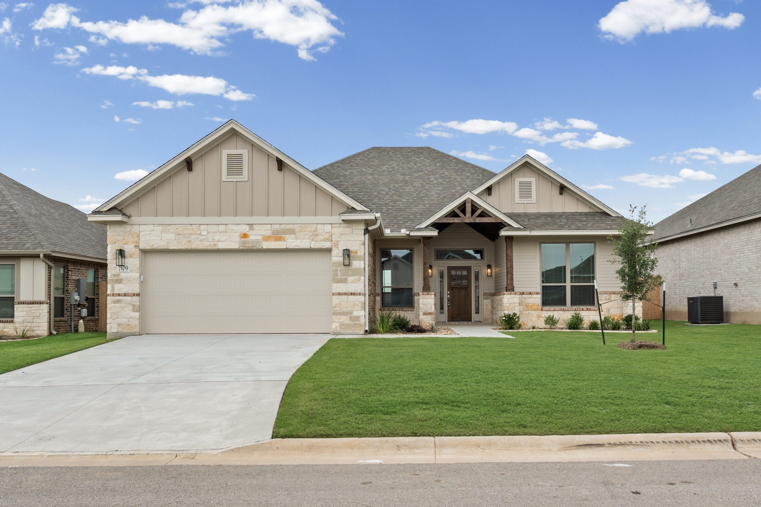 7109 Touchstone Drive, Temple, TX — Rio Grande plan by Kiella Homebuilders in Hills of Westwood East