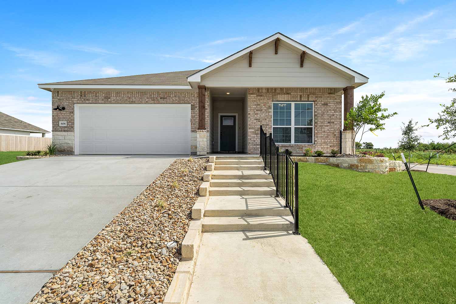 606 Seven Springs Dr, Temple, TX — Fulton plan by Omega Builders in Hartrick Ranch